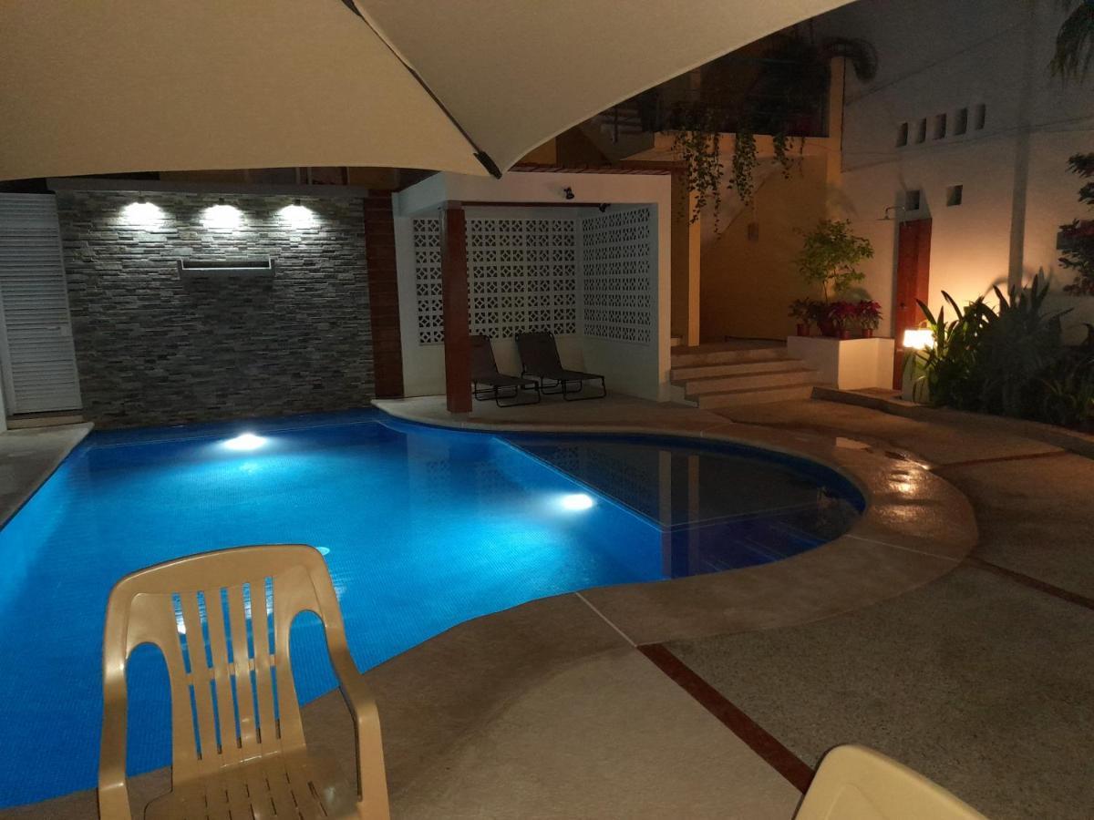 Brisamar Guesthouse Пуэрто-Эскондидо Экстерьер фото