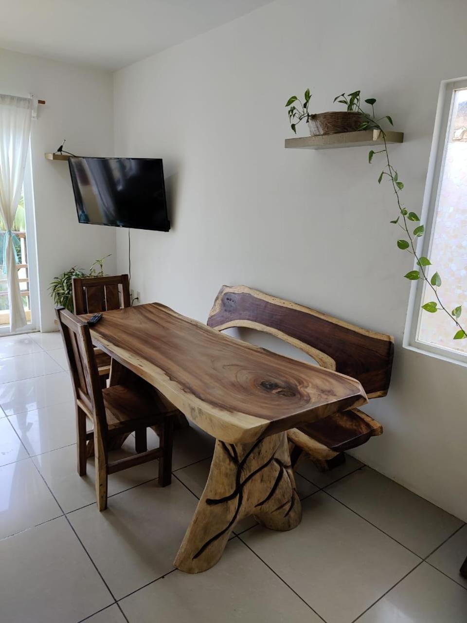 Brisamar Guesthouse Пуэрто-Эскондидо Экстерьер фото