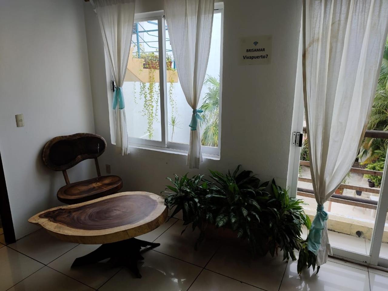 Brisamar Guesthouse Пуэрто-Эскондидо Экстерьер фото