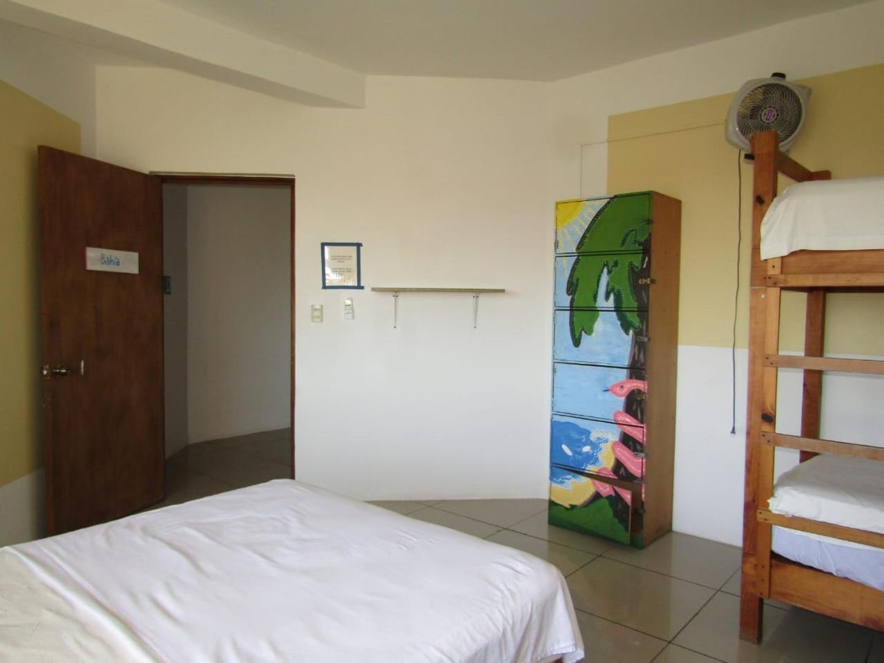 Brisamar Guesthouse Пуэрто-Эскондидо Экстерьер фото